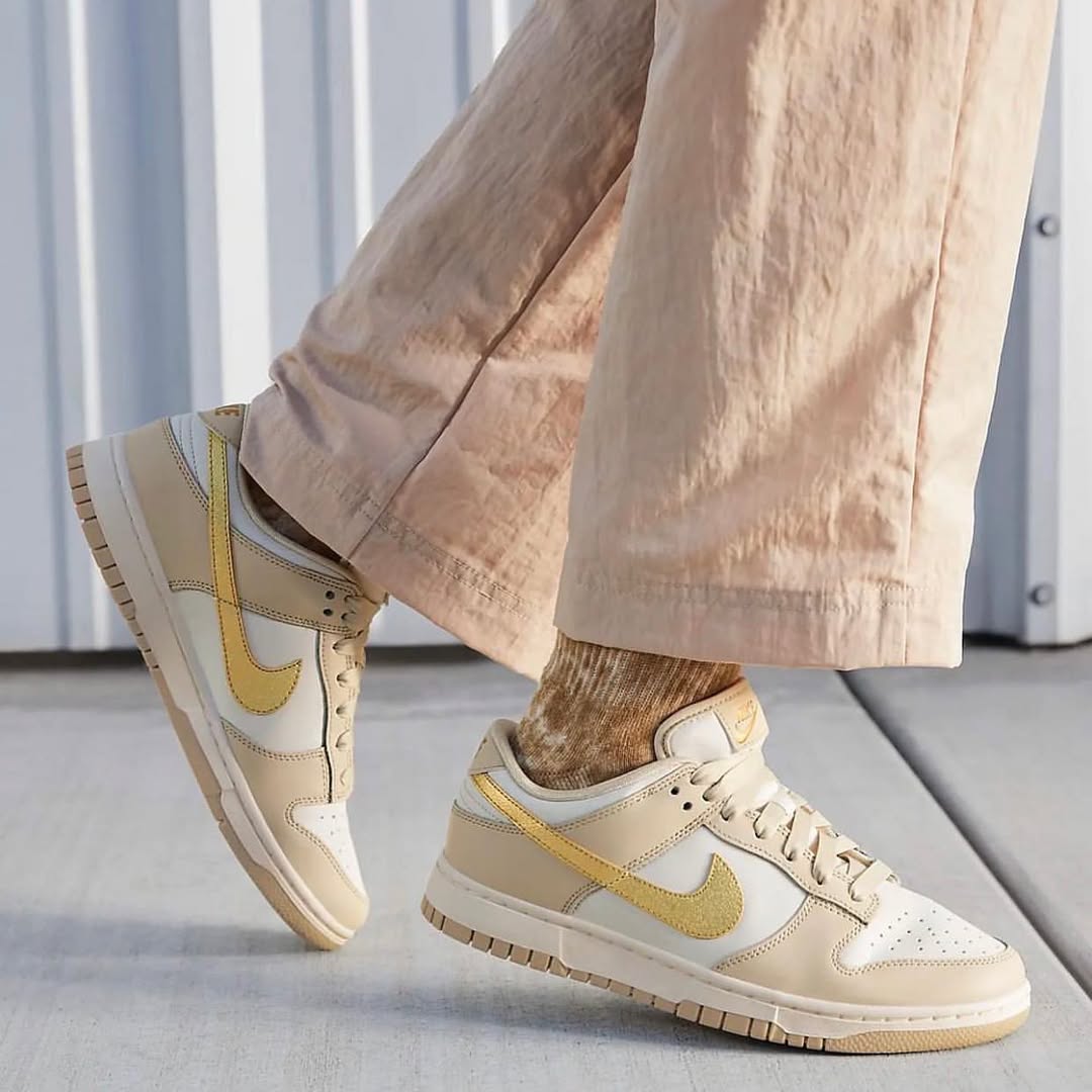 Nike Dunk Low Phantom Metallic Gold Unisex