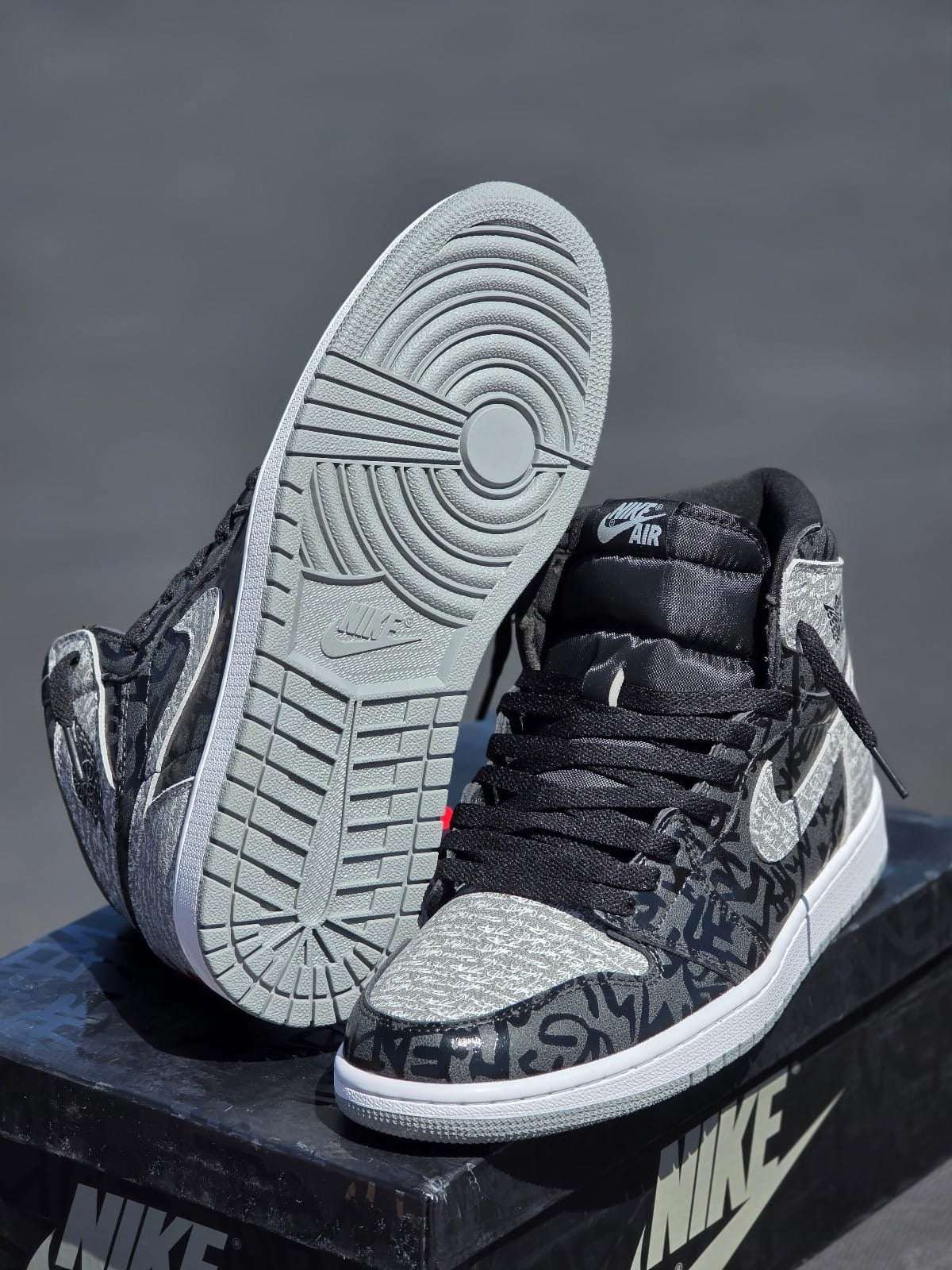 Nike Air Jordan Retro 1 High REBILLIONAIR Black Grey