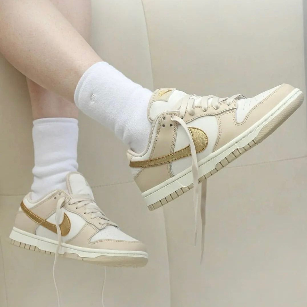 Nike Dunk Low Phantom Metallic Gold Unisex